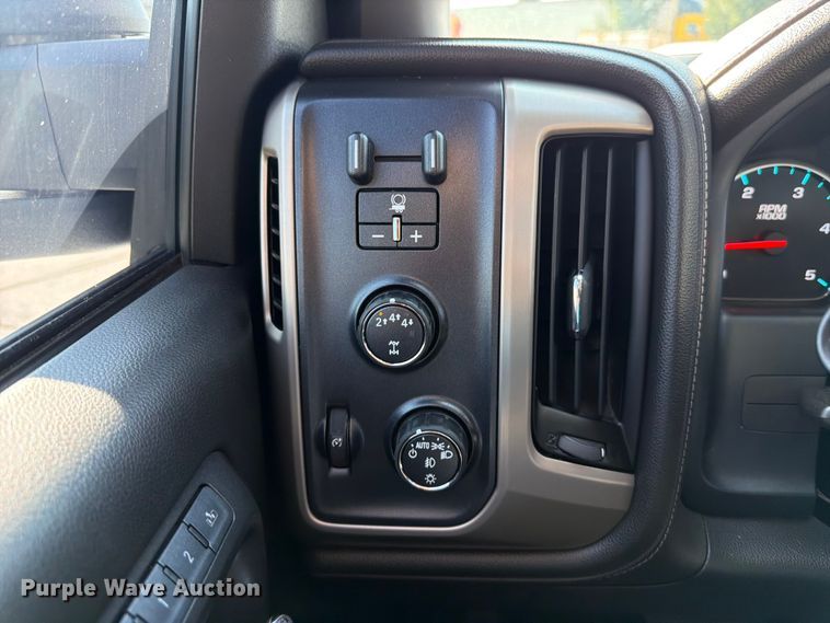 image for item FT6129 2017 GMC Sierra 2500HD Denali Crew Cab pickup truck