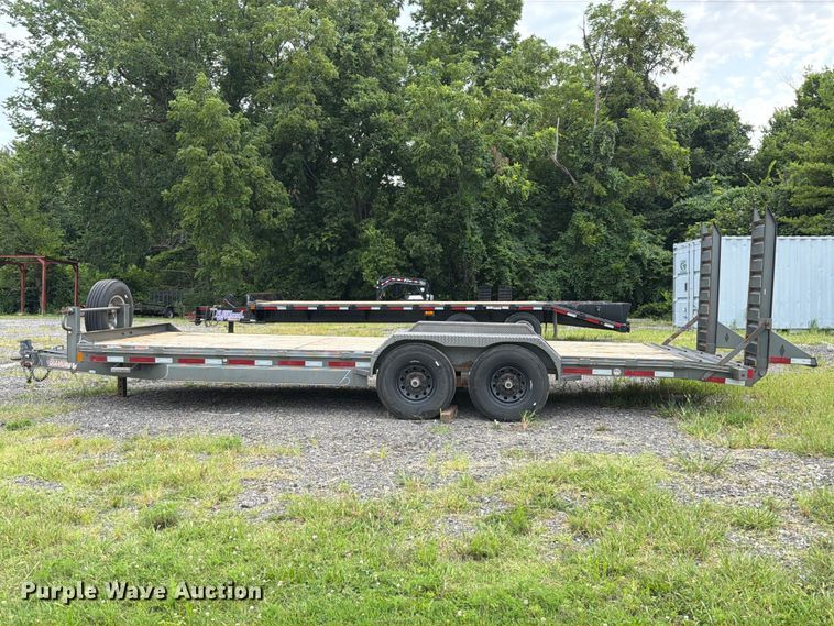 image for item FT6135 2015 Roadclipper Enterprises, Inc. 18EEQ equipment trailer