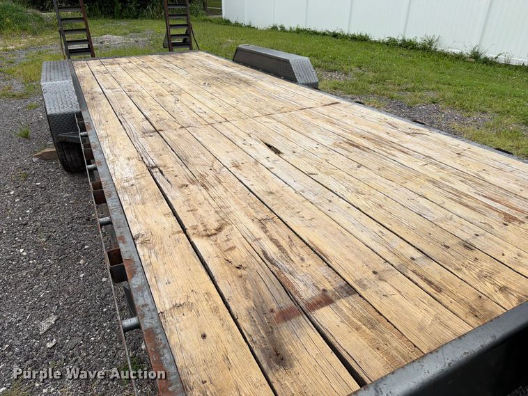 image for item FT6135 2015 Roadclipper Enterprises, Inc. 18EEQ equipment trailer