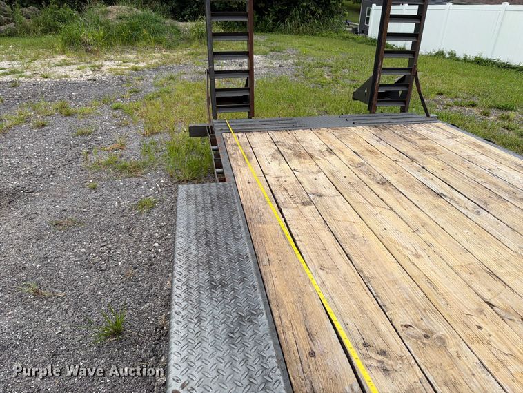 image for item FT6135 2015 Roadclipper Enterprises, Inc. 18EEQ equipment trailer