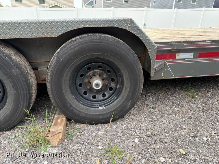 image for item FT6135 2015 Roadclipper Enterprises, Inc. 18EEQ equipment trailer