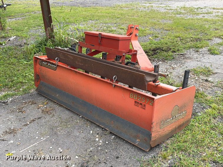 image for item FT6136 Land Pride BB2572 box blade