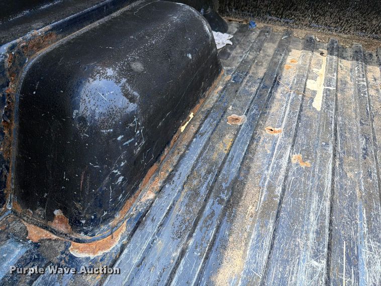 image for item FT6141 2002 Chevrolet S10 LS Ext. Cab pickup truck