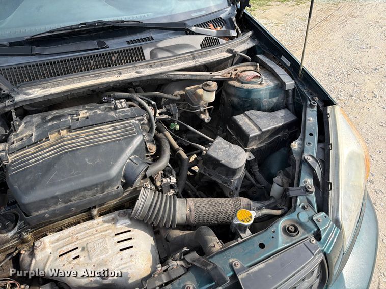 image for item FT6142 2003 Toyota RAV4 SUV