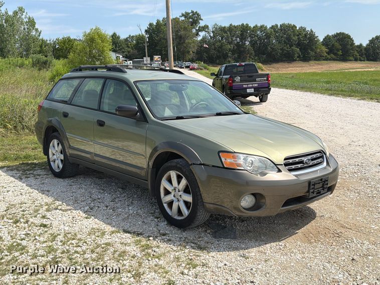 image for item FT6143 2006 Subaru Outback SUV