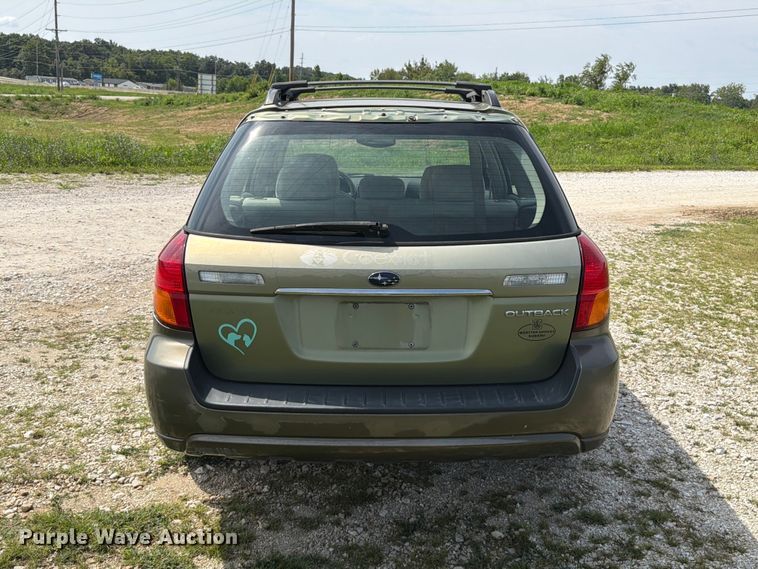 image for item FT6143 2006 Subaru Outback SUV