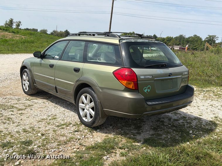 image for item FT6143 2006 Subaru Outback SUV