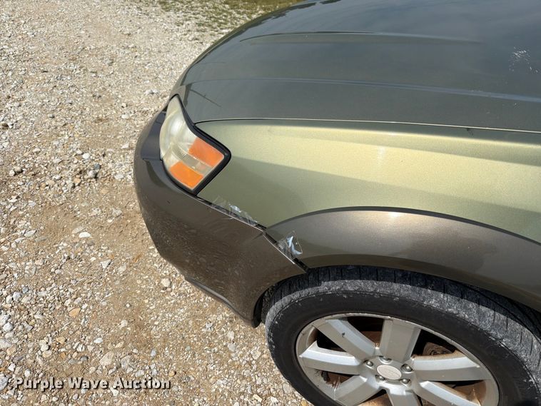 image for item FT6143 2006 Subaru Outback SUV