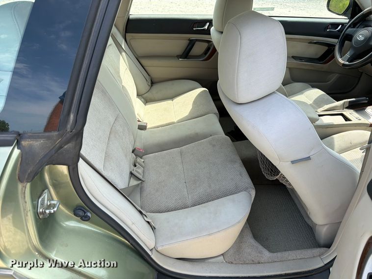 image for item FT6143 2006 Subaru Outback SUV