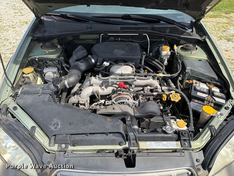 image for item FT6143 2006 Subaru Outback SUV