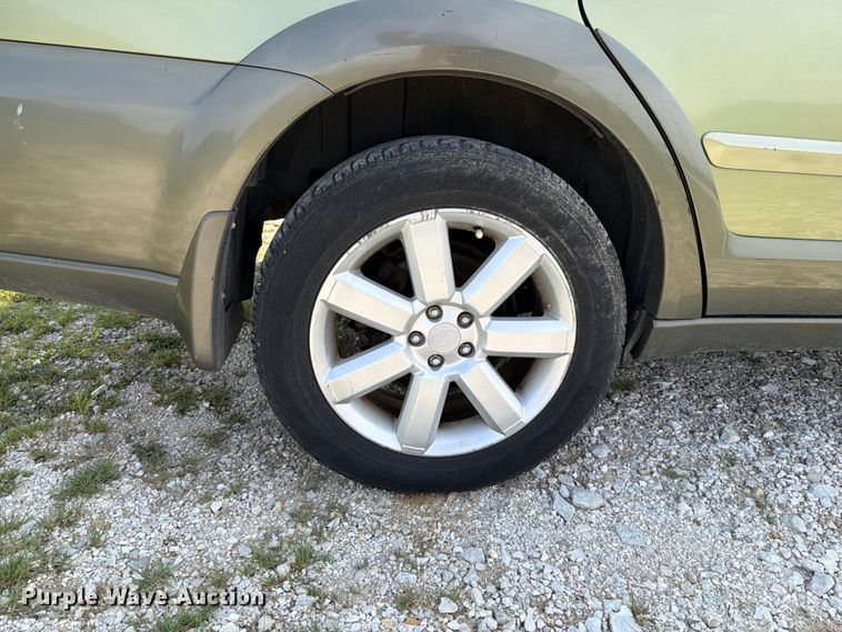image for item FT6143 2006 Subaru Outback SUV