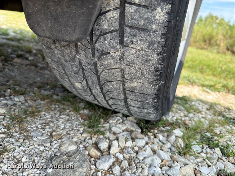 image for item FT6143 2006 Subaru Outback SUV