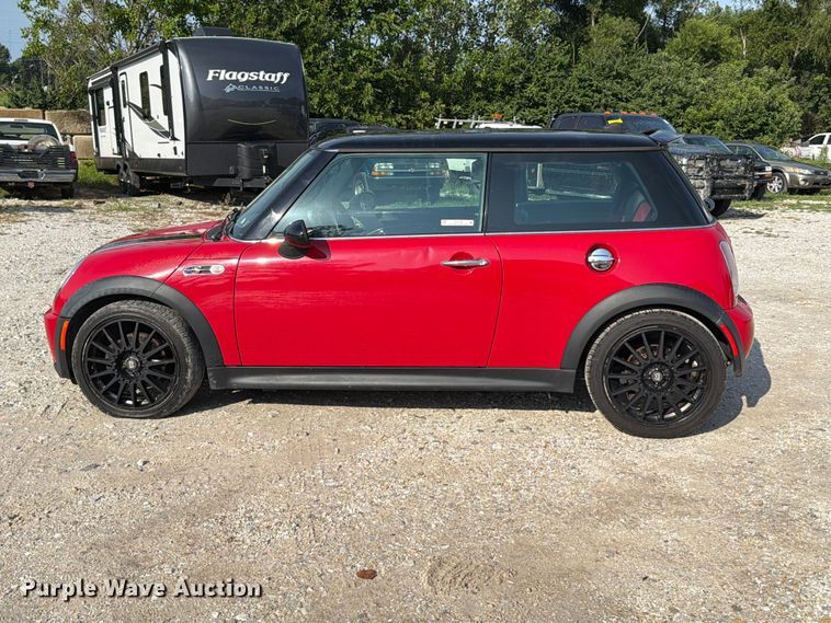 image for item FT6144 2006 Mini Cooper S 