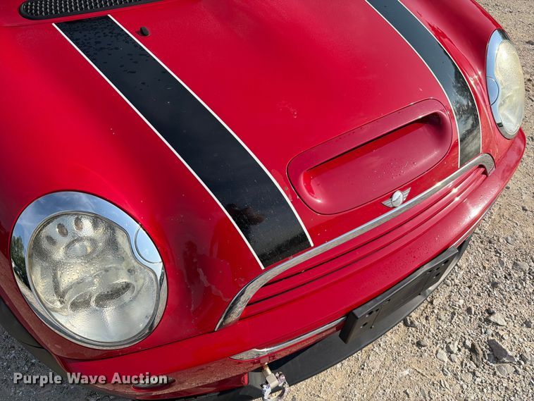image for item FT6144 2006 Mini Cooper S 
