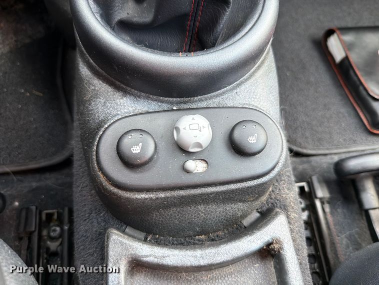image for item FT6144 2006 Mini Cooper S 