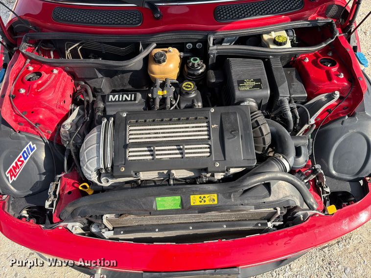 image for item FT6144 2006 Mini Cooper S 