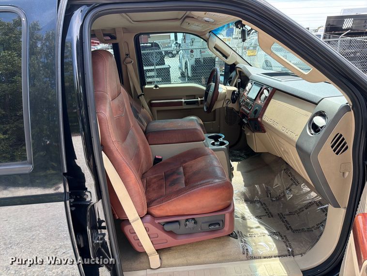 image for item FT6145 2008 Ford F250 Super Duty Lariat King Ranch Crew Cab pickup truck