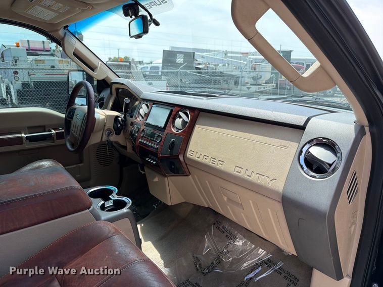 image for item FT6145 2008 Ford F250 Super Duty Lariat King Ranch Crew Cab pickup truck