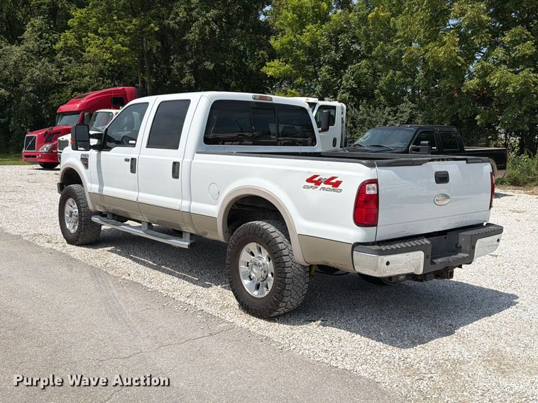 image for item FT6146 2009 Ford F250 Super Duty Lariat Crew Cab pickup truck