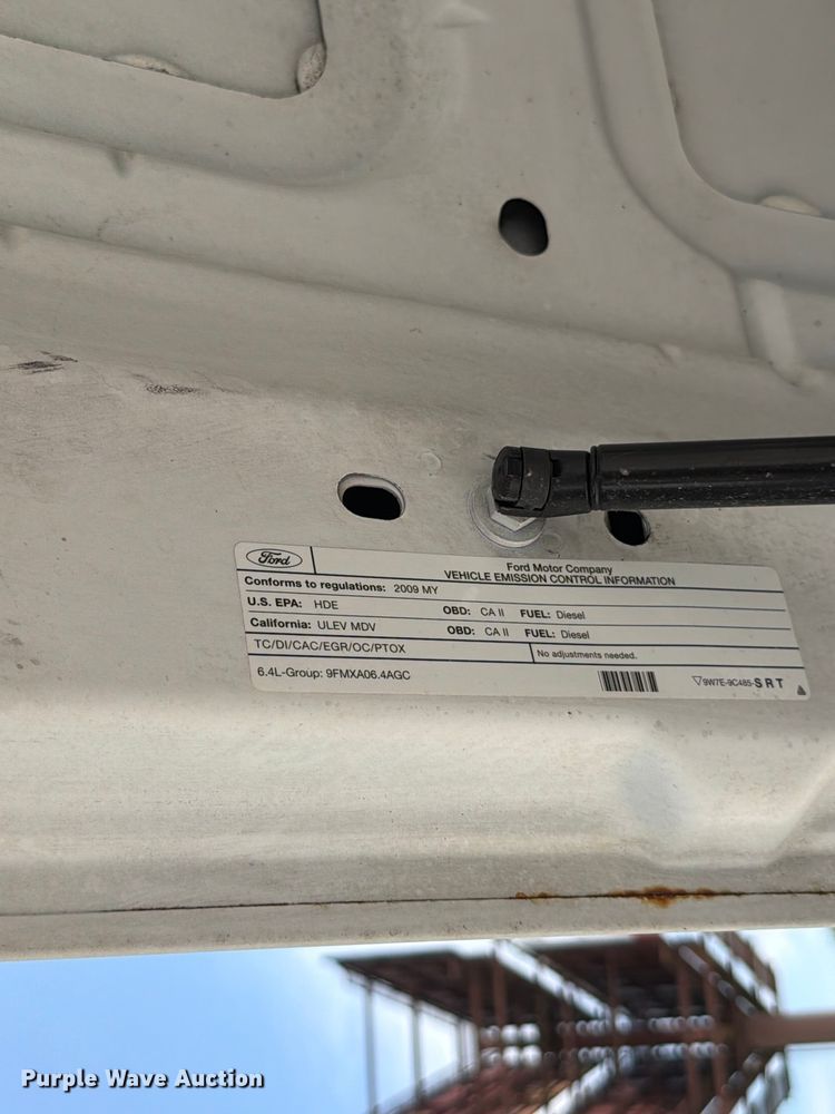 image for item FT6146 2009 Ford F250 Super Duty Lariat Crew Cab pickup truck