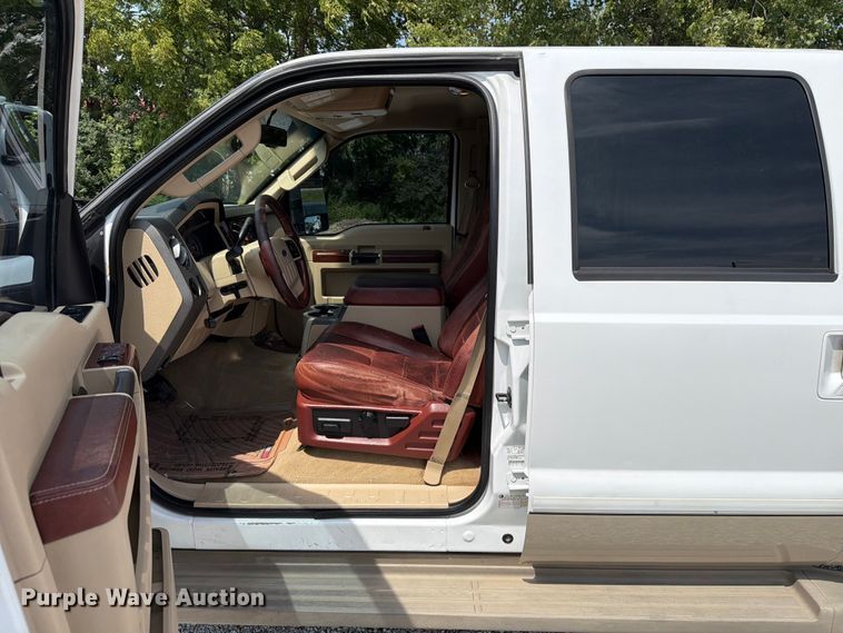 image for item FT6147 2008 Ford F350 Super Duty Lariat King Ranch Crew Cab pickup truck