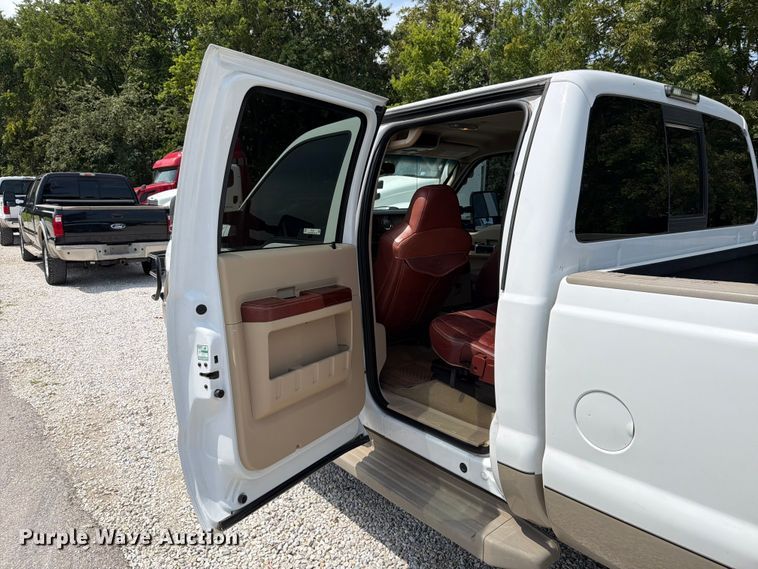image for item FT6147 2008 Ford F350 Super Duty Lariat King Ranch Crew Cab pickup truck