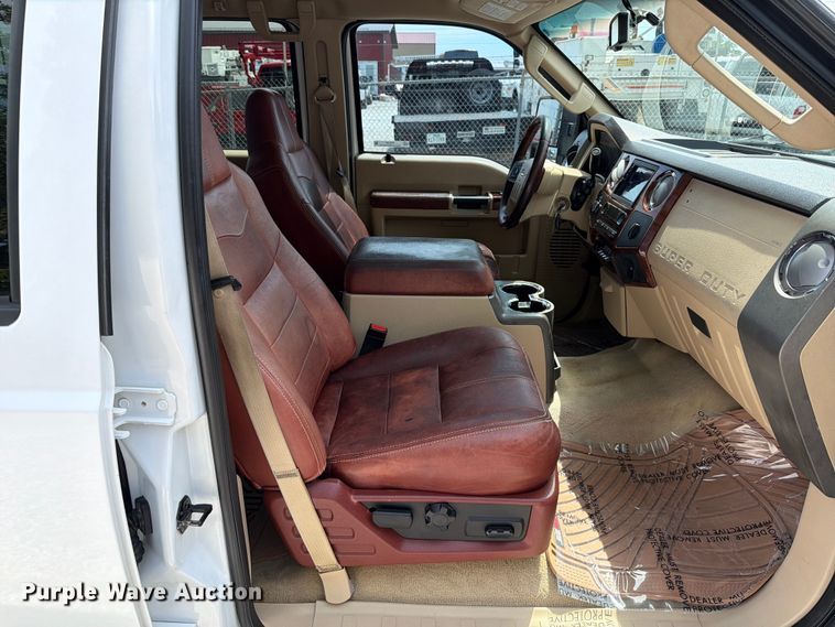 image for item FT6147 2008 Ford F350 Super Duty Lariat King Ranch Crew Cab pickup truck