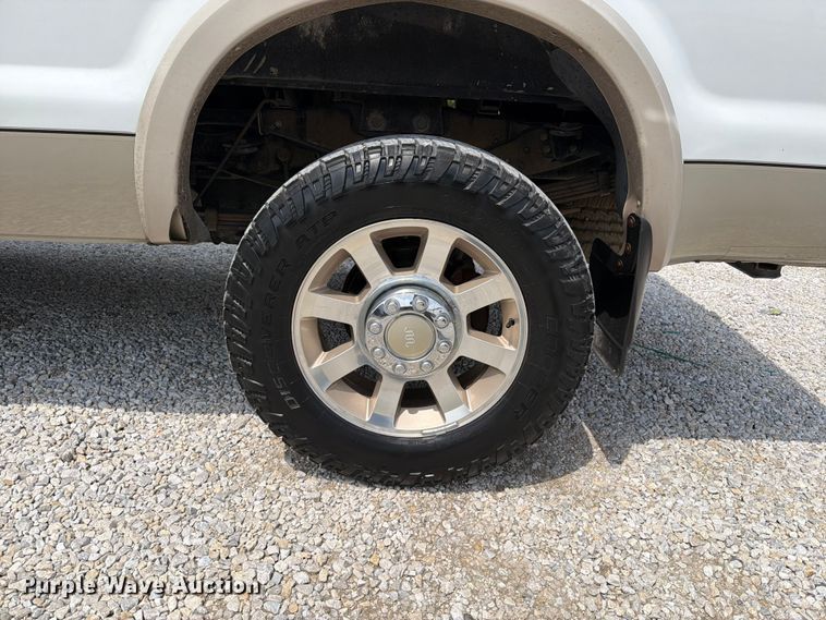 image for item FT6147 2008 Ford F350 Super Duty Lariat King Ranch Crew Cab pickup truck