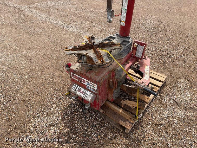 image for item FT6666 Coats 70XAH1 Rim Clamp Tire Machine