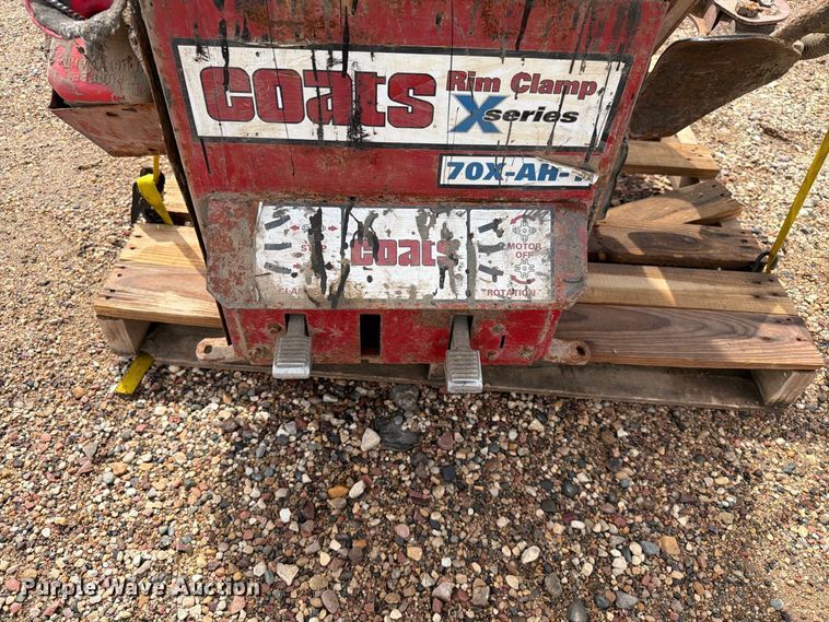 image for item FT6666 Coats 70XAH1 Rim Clamp Tire Machine