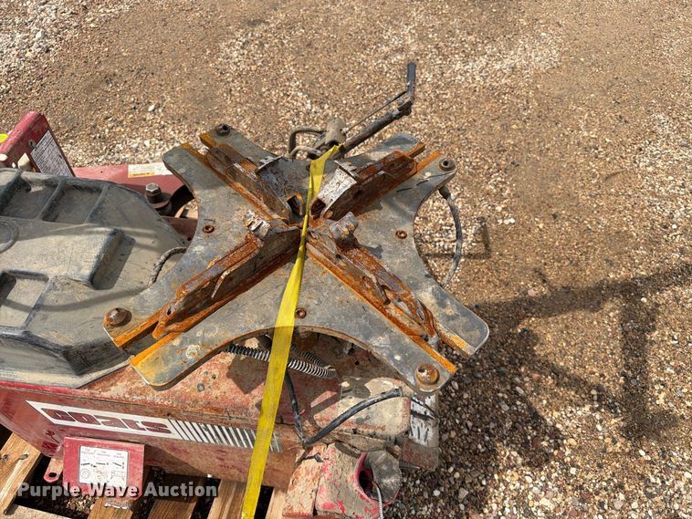 image for item FT6666 Coats 70XAH1 Rim Clamp Tire Machine