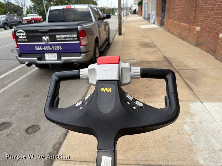 image for item FU4553 2019 Yale MPE060LGN24T2748 pallet jack
