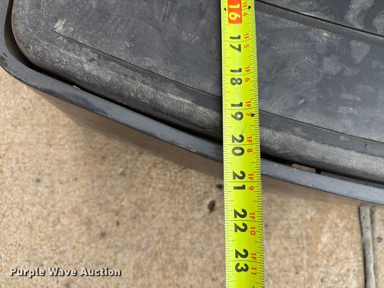 image for item FU4557 2010 Yale MPE060LFN24T2748 pallet jack