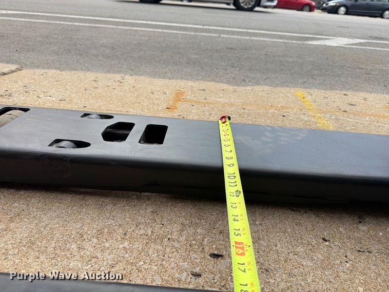 image for item FU4558 2014 Yale MPEOSOLFN242748 pallet jack