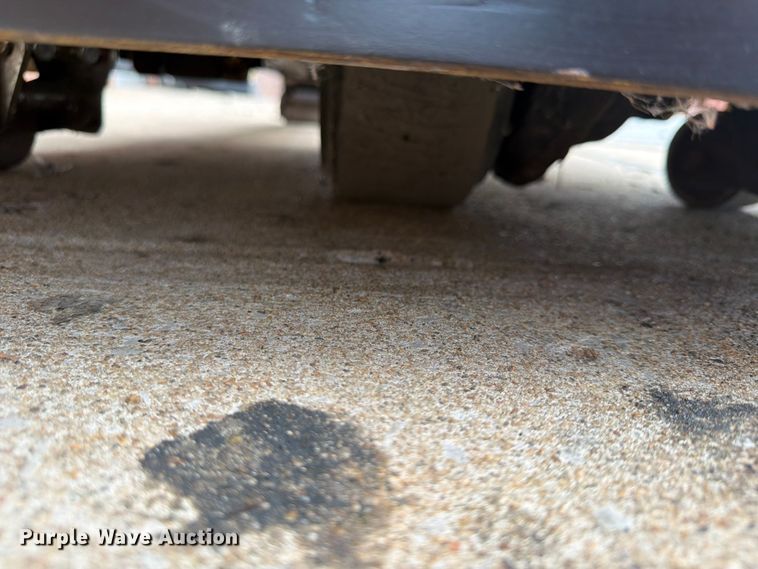 image for item FU4558 2014 Yale MPEOSOLFN242748 pallet jack