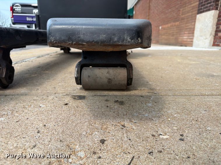 image for item FU4559 2016 Yale MPEO60LFN24T2748 pallet jack