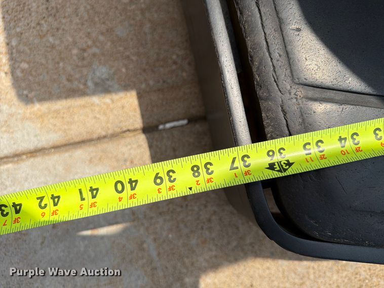 image for item FU4561 2009 Yale MPE060LFN24T2748 pallet jack