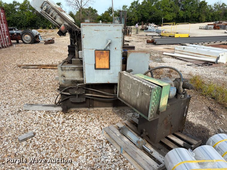 image for item FU4563 (2) DoAll bandsaws