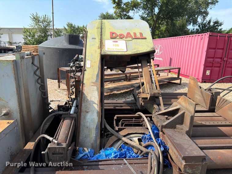 image for item FU4563 (2) DoAll bandsaws