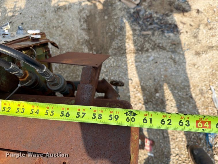 image for item FU4563 (2) DoAll bandsaws