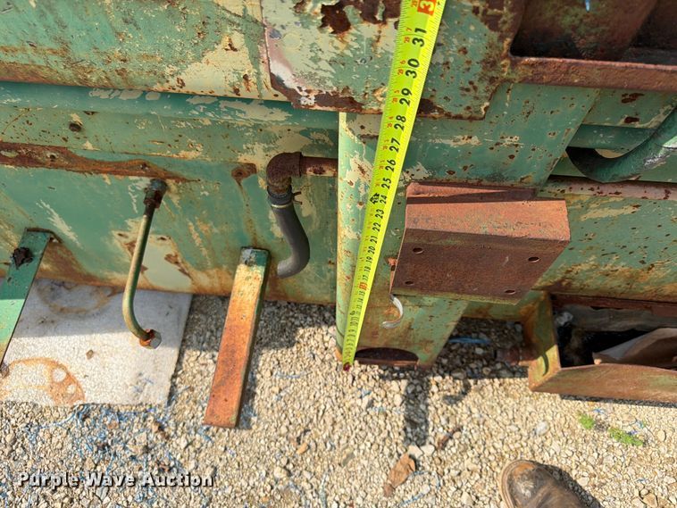 image for item FU4563 (2) DoAll bandsaws