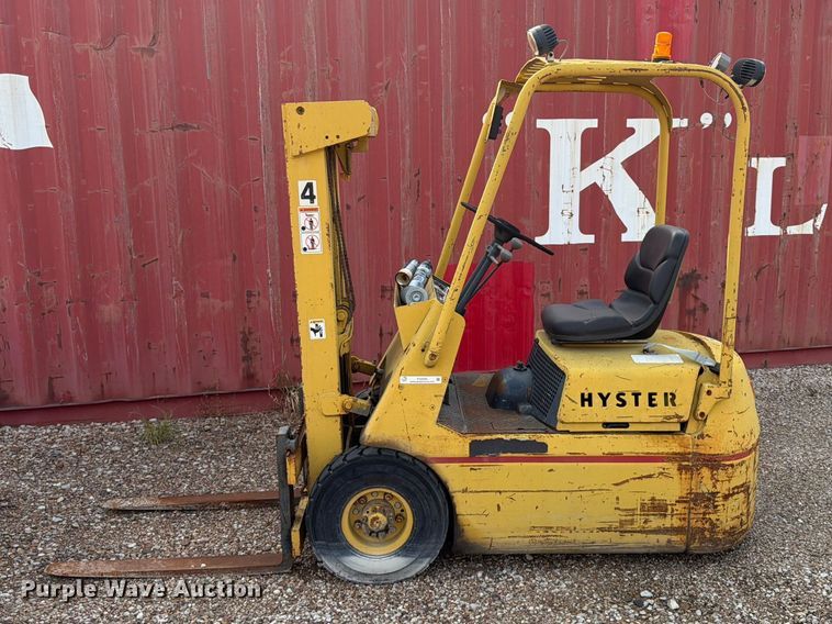 image for item FU4564 Hyster forklift