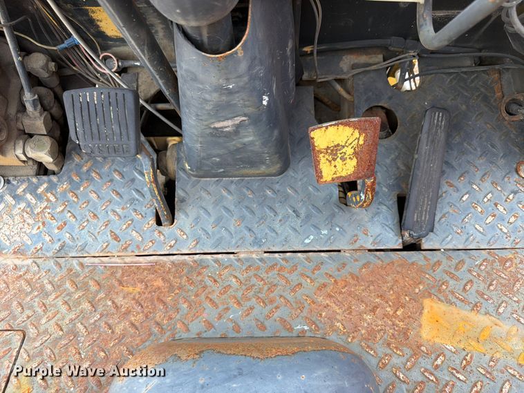 image for item FU4564 Hyster forklift