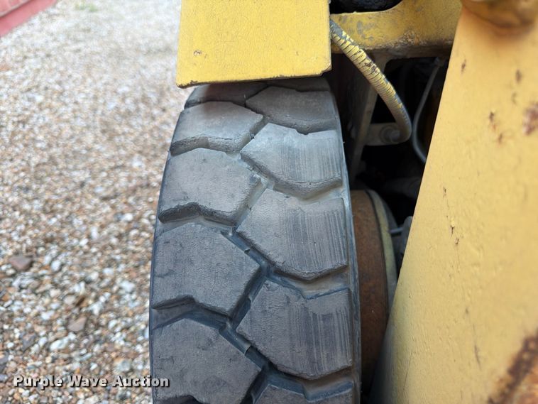 image for item FU4564 Hyster forklift