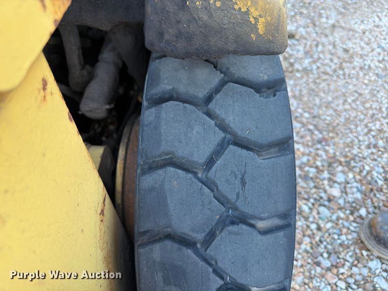 image for item FU4564 Hyster forklift