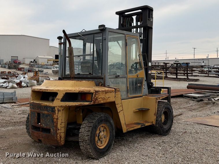 image for item FU4566 Caterpillar DP70 forklift