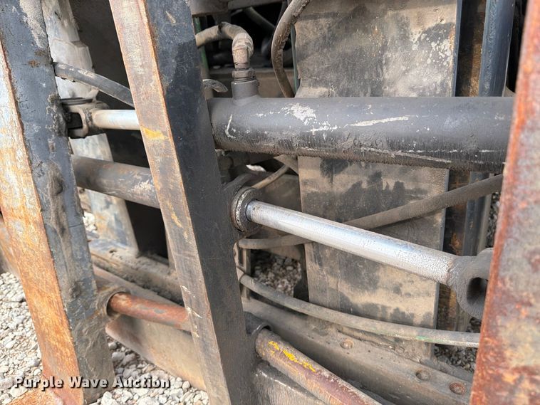 image for item FU4566 Caterpillar DP70 forklift