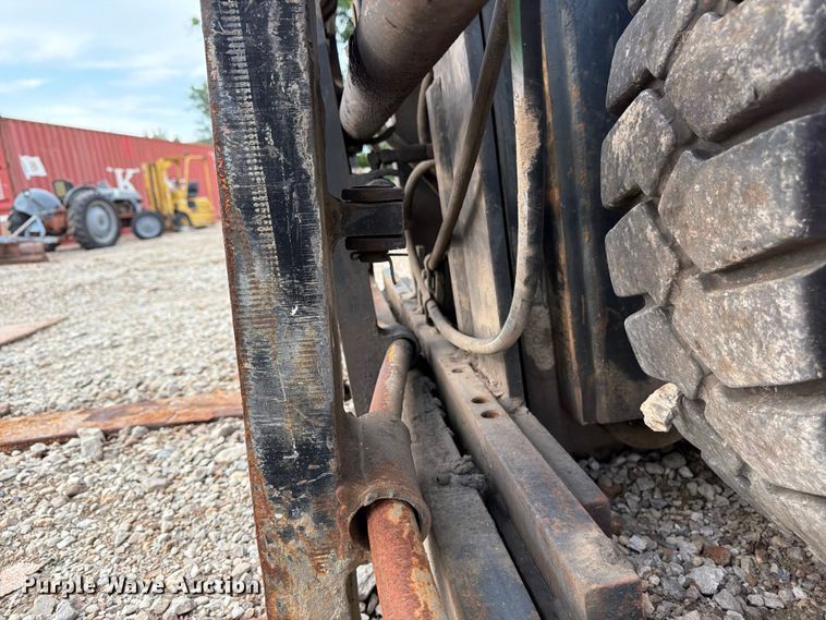 image for item FU4566 Caterpillar DP70 forklift