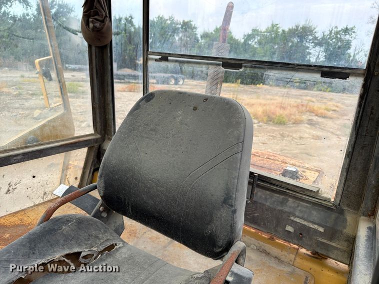 image for item FU4566 Caterpillar DP70 forklift