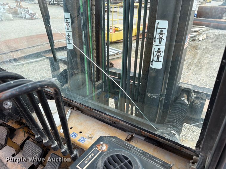 image for item FU4566 Caterpillar DP70 forklift